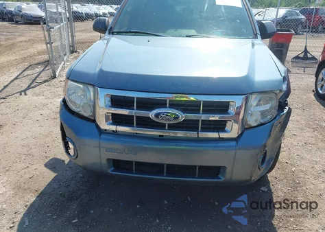 2012 Ford Escape Xlt z USA, uszkodzony, nr VIN 1FMCU0D74CKC61760